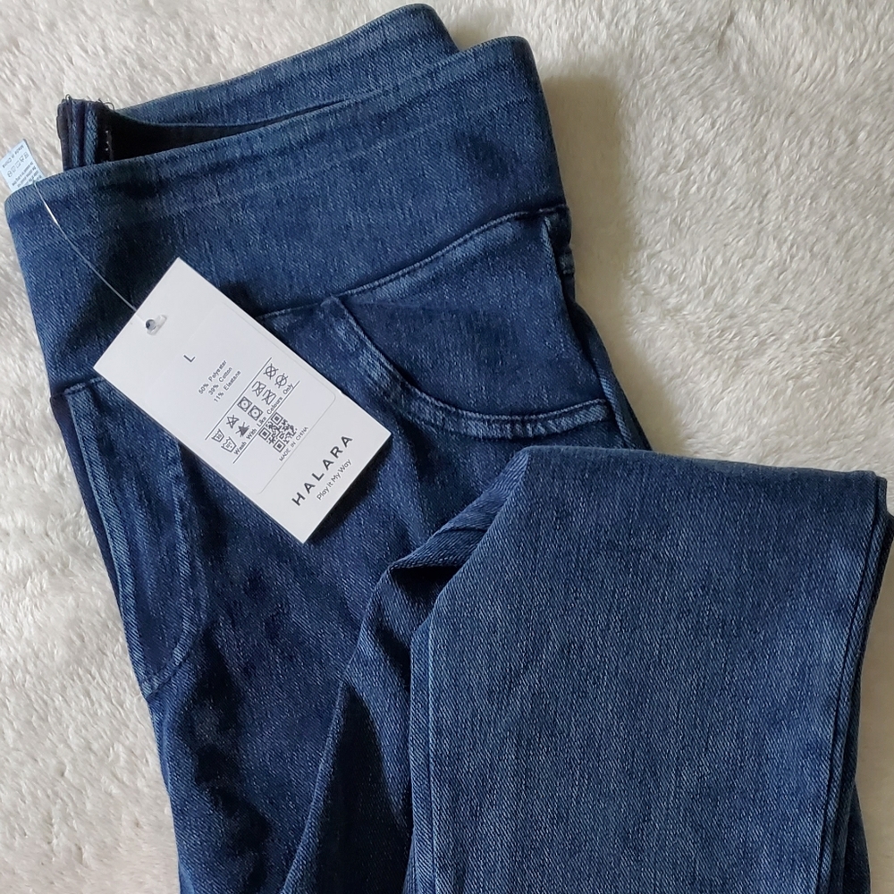 NWT Halara large jean style leggings